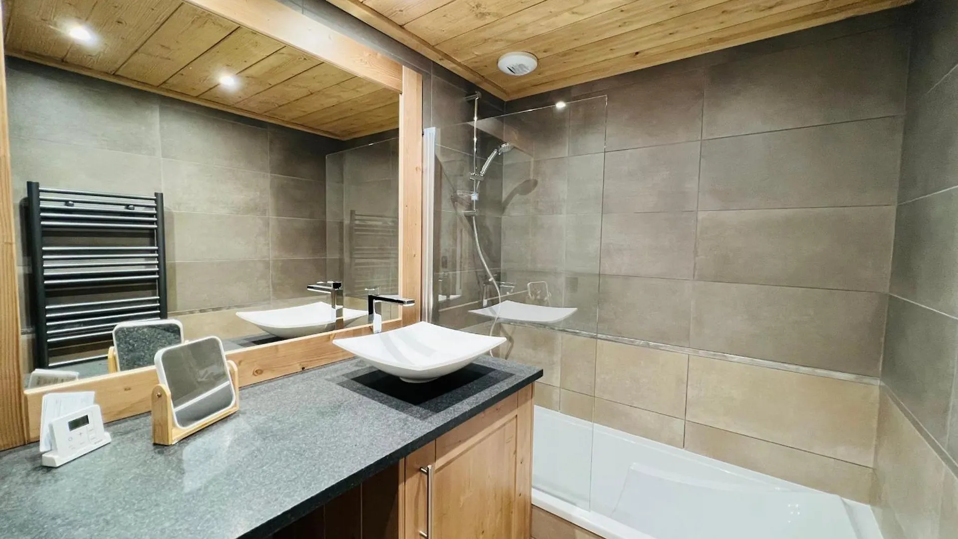 Apartment Les Saisies : Appart. 6 Pers, 2 Ch, 2 Sdb, Parking, Wifi - Fr-1-293-385 Hauteluce